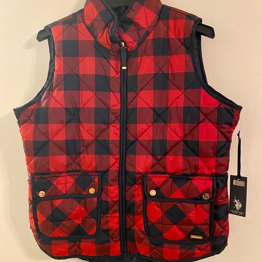NWT US Polo red & navy buffalo check vest XL